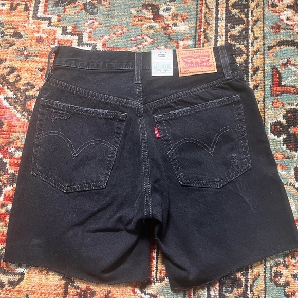 Levi's 501 Mid Thigh Short Lunar Black - Picture 9 of 11